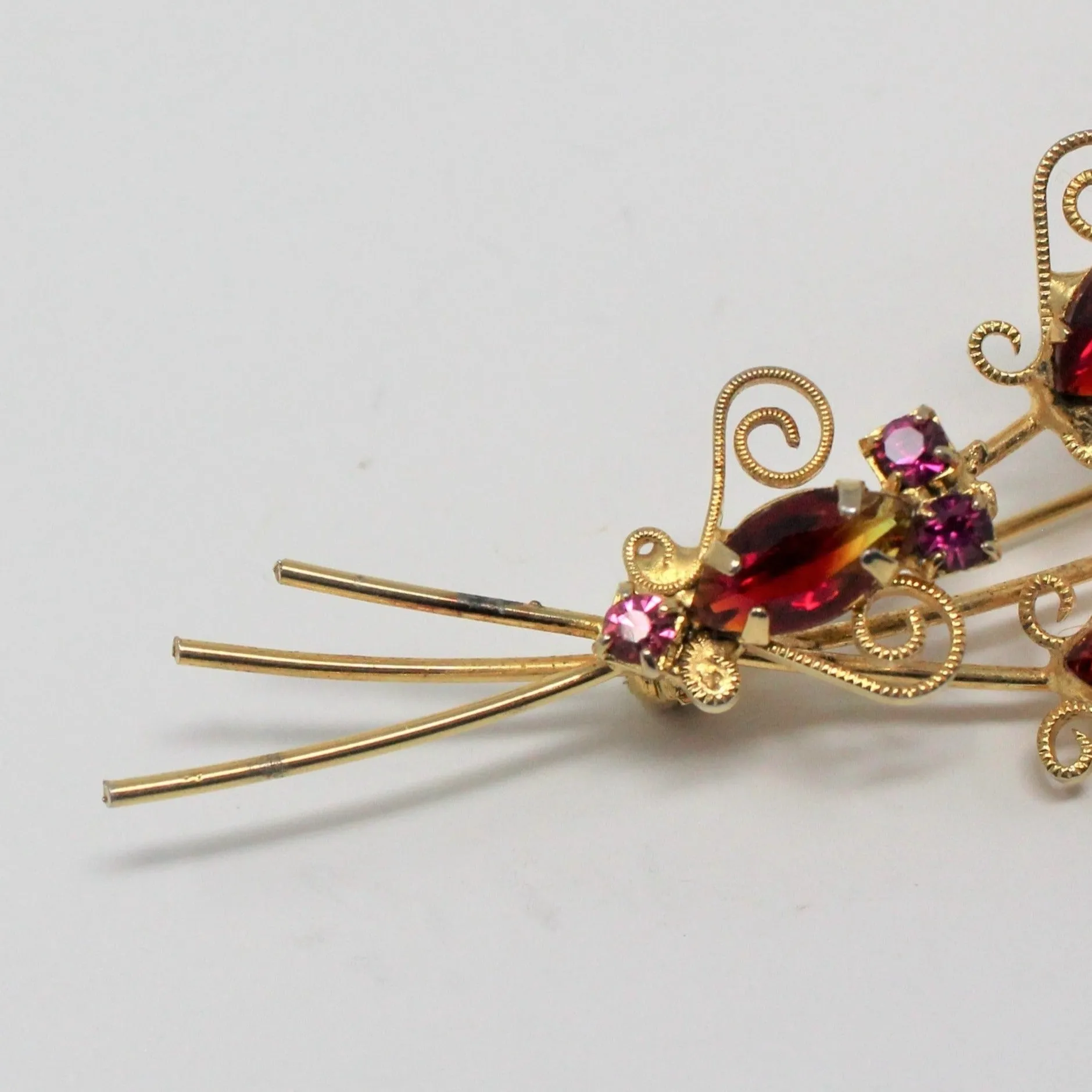 Brooch / Pin, Floral Bouquet, Red and Pink Rhinestones, Gold Filigree, Vintage