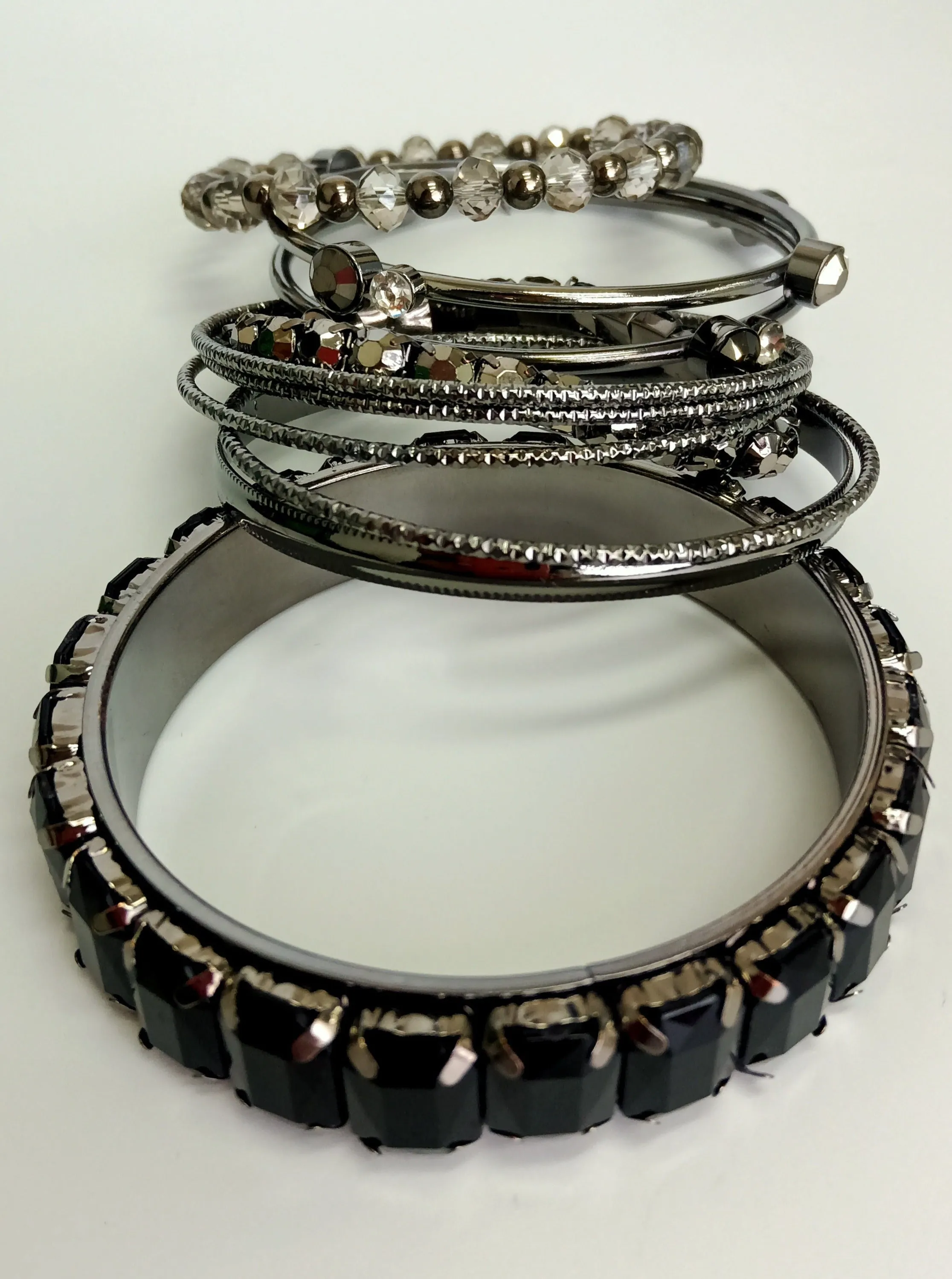 Carbonado Night Bracelet Set