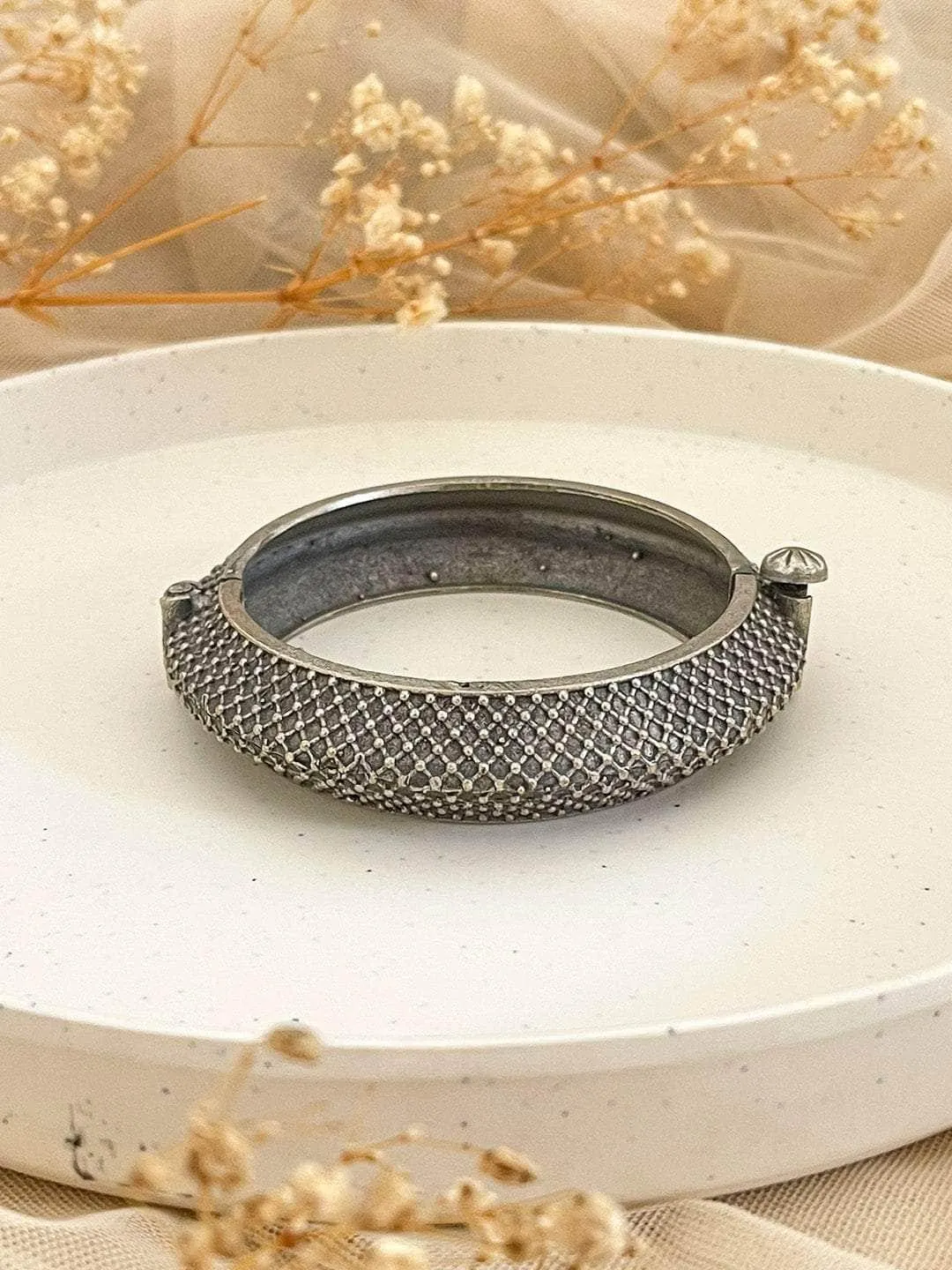 Dual Tone Silver Oxidised Bangle