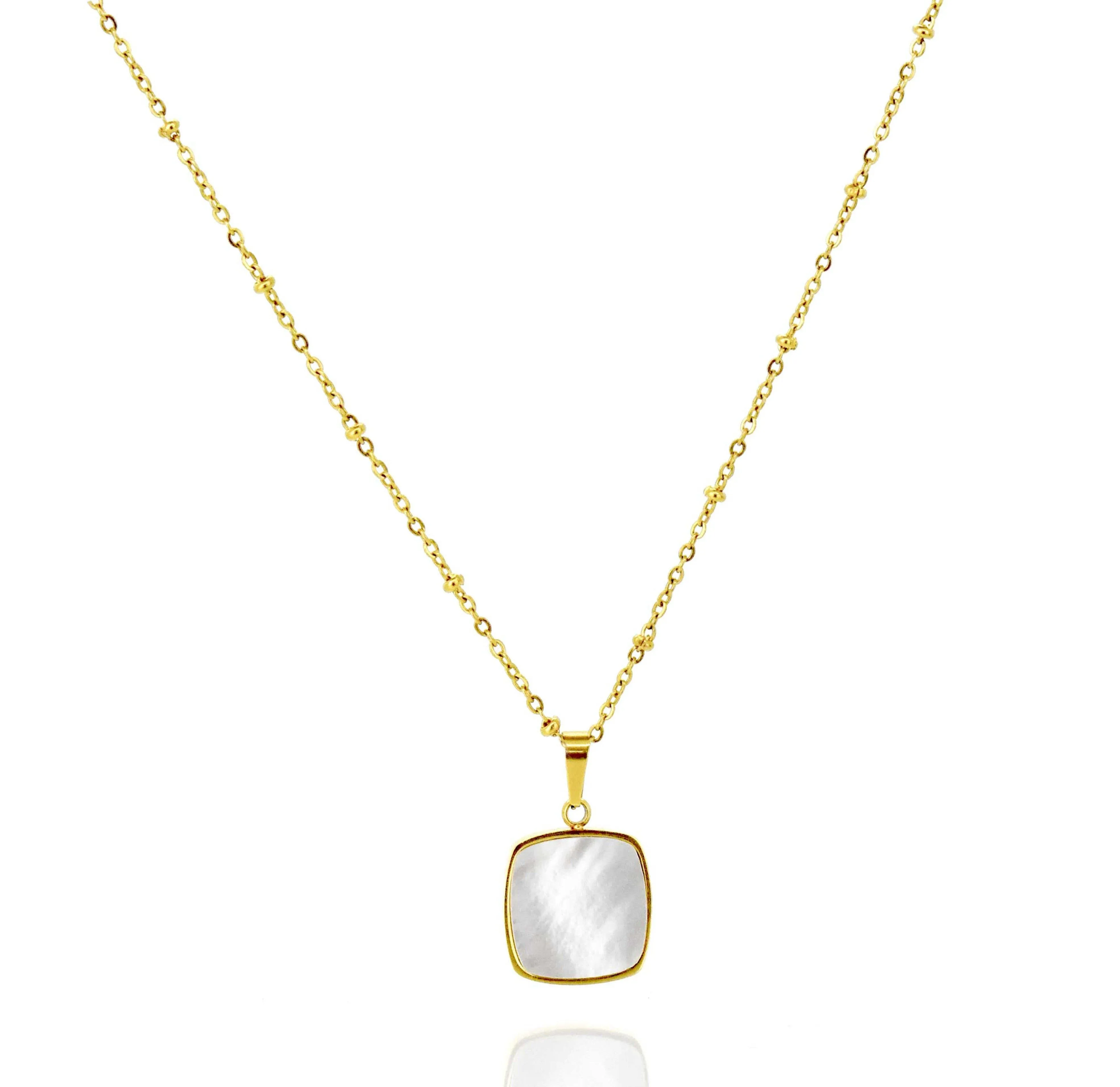 HERMI PEARL PENDANT NECKLACE