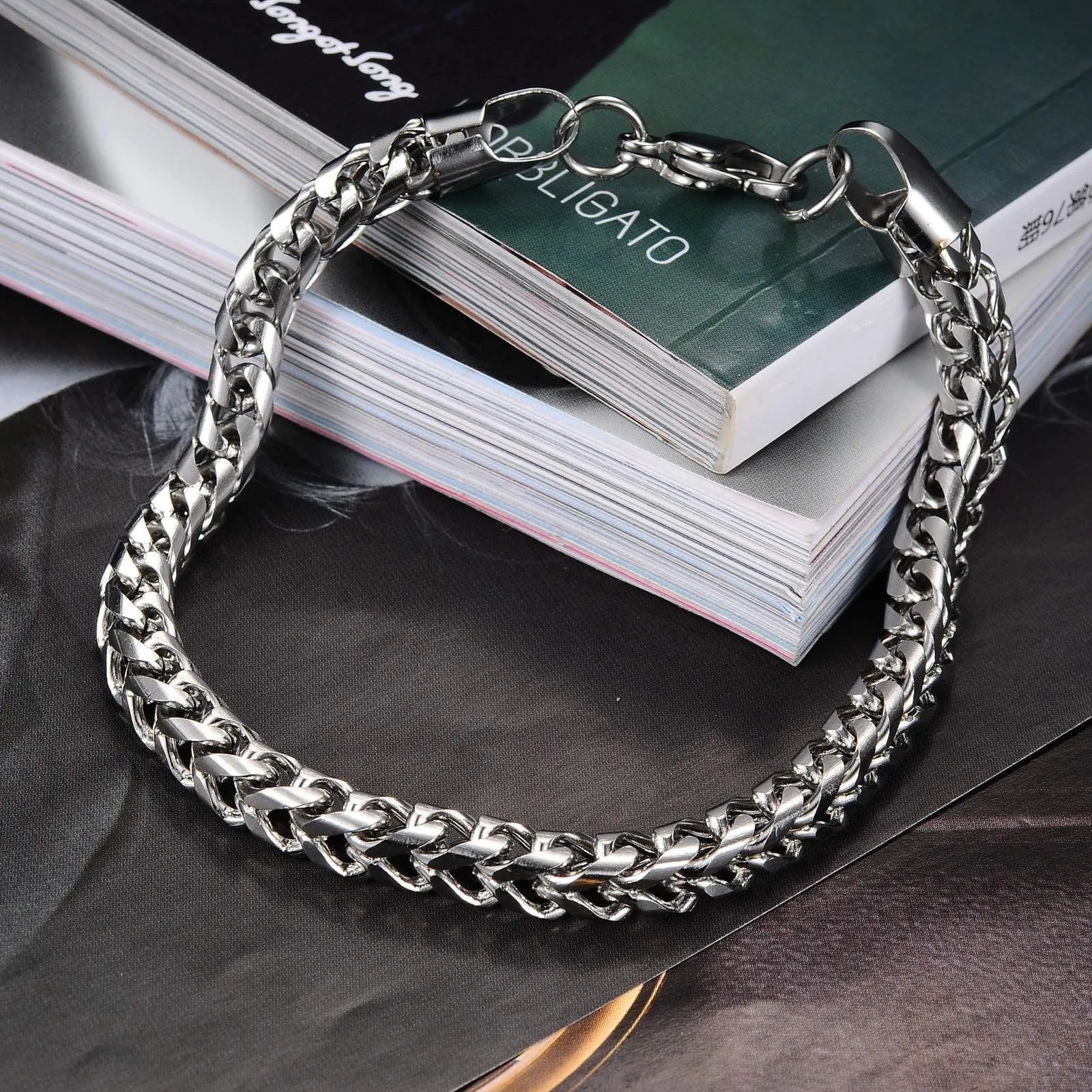 Hot Sale Summer Style Hand Chain Man Stainless Steel Snake Bracelet & Bangles Men Accessories Jewelry Gift for Best Friend