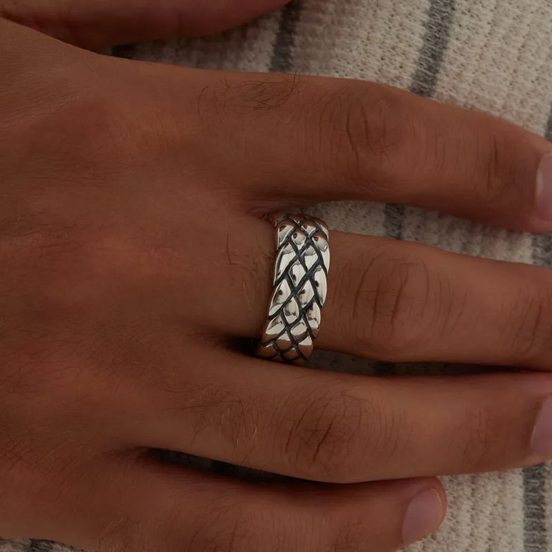 OPHIDIAN MENS RING