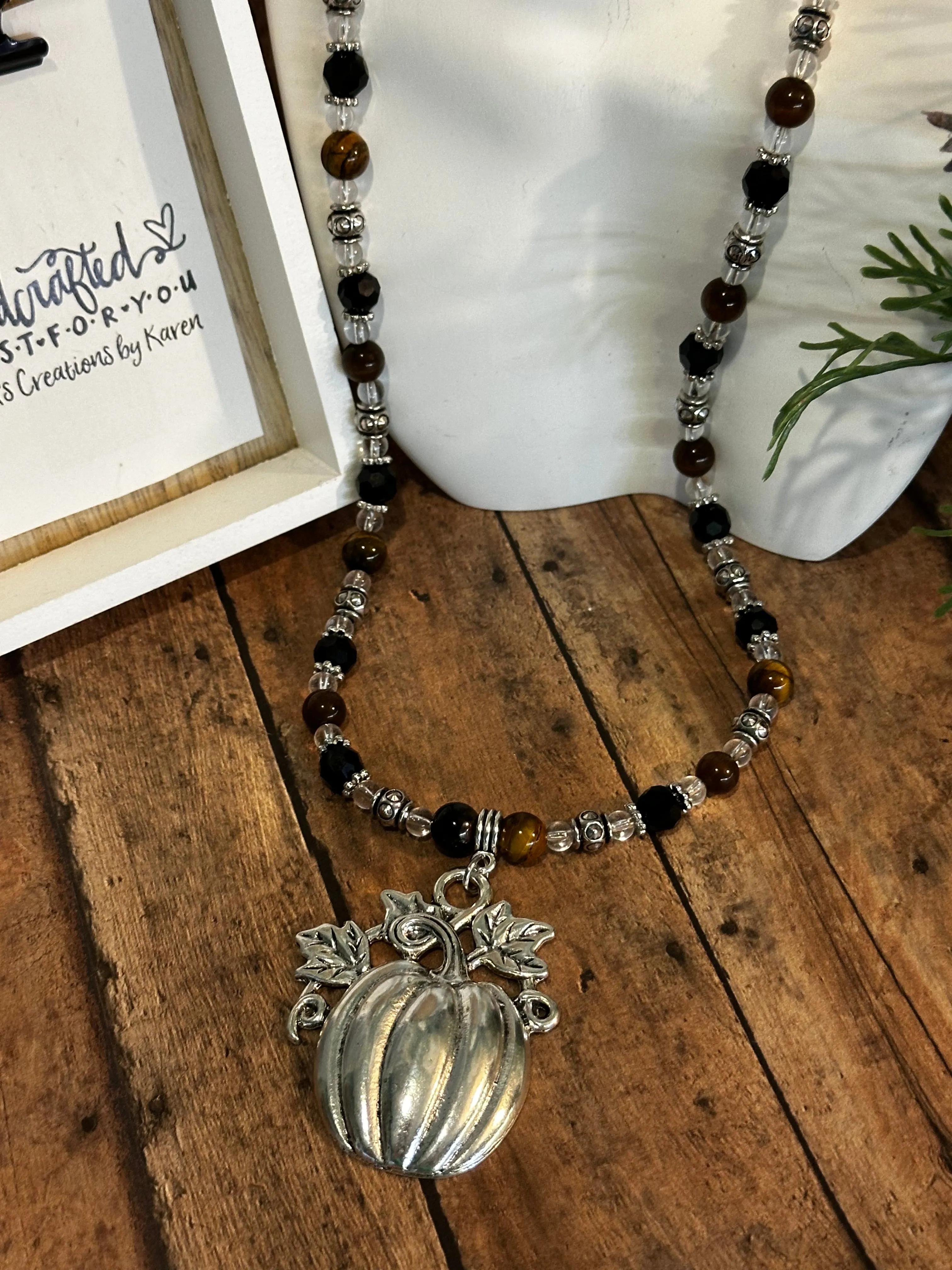 PUMPKIN Necklace (NE20)