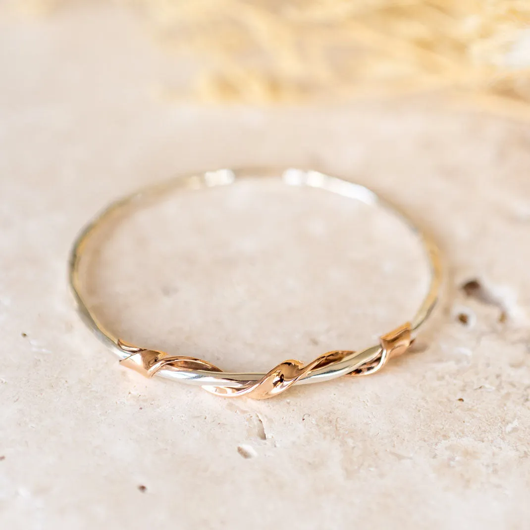 Ribbon 9ct Rose Gold Bangle