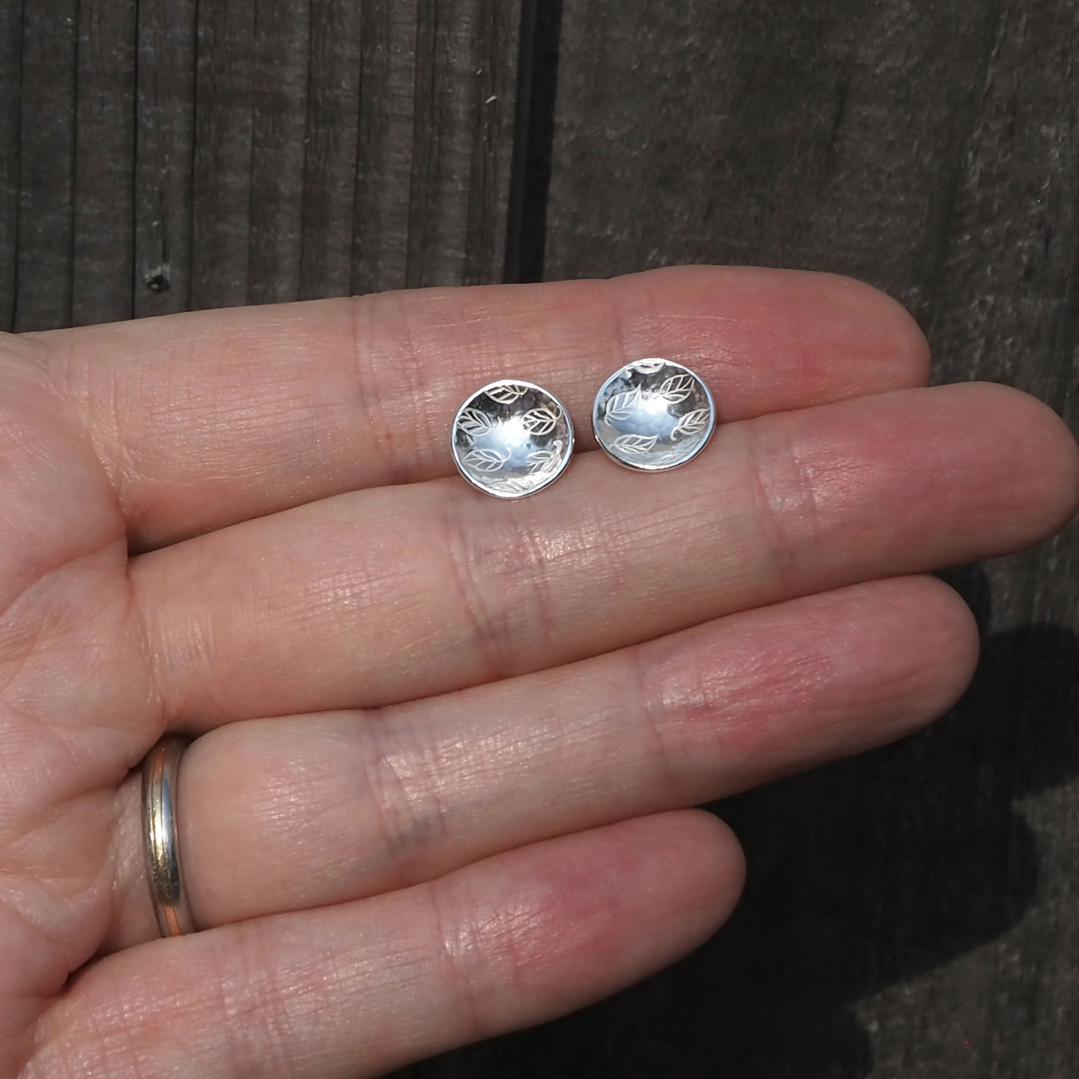 Round Leaf - Silver Stud Earrings