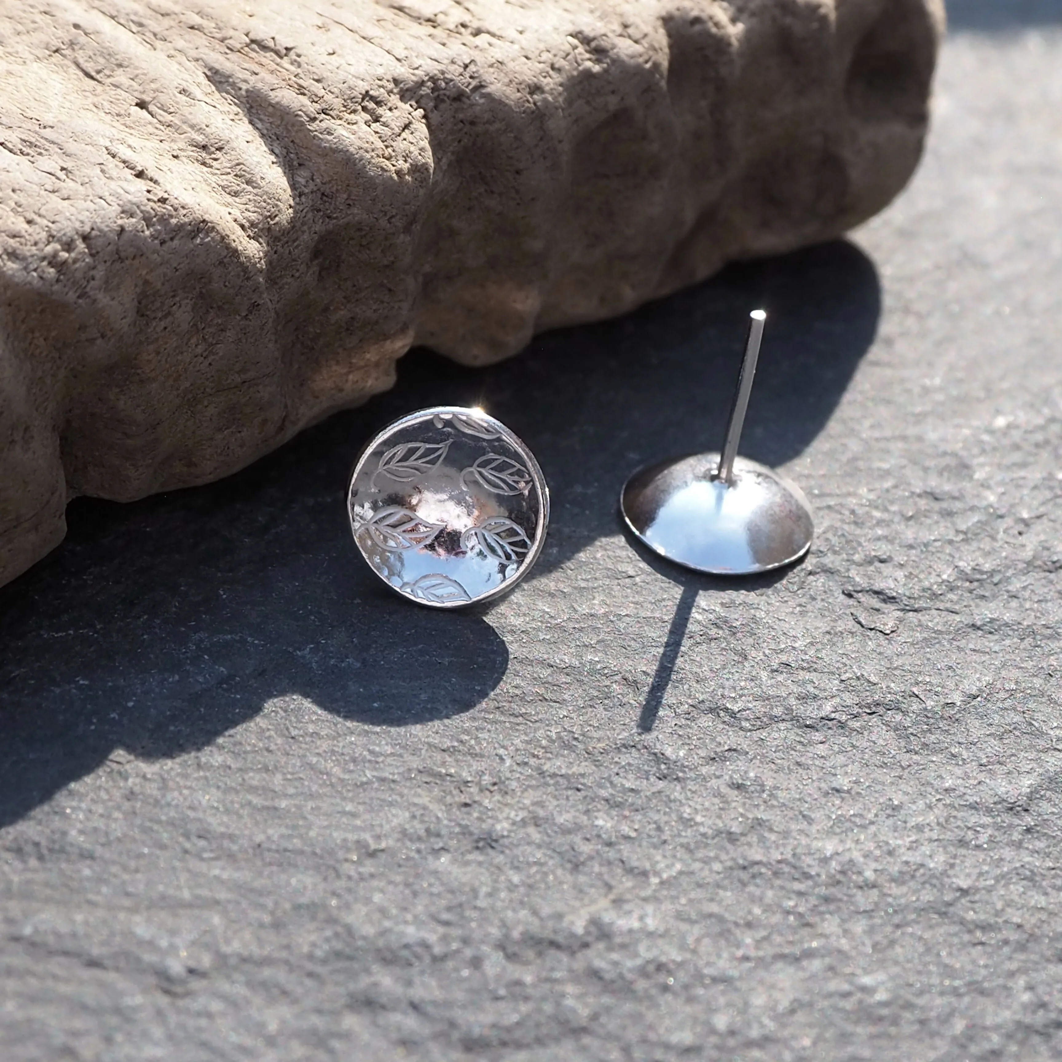 Round Leaf - Silver Stud Earrings