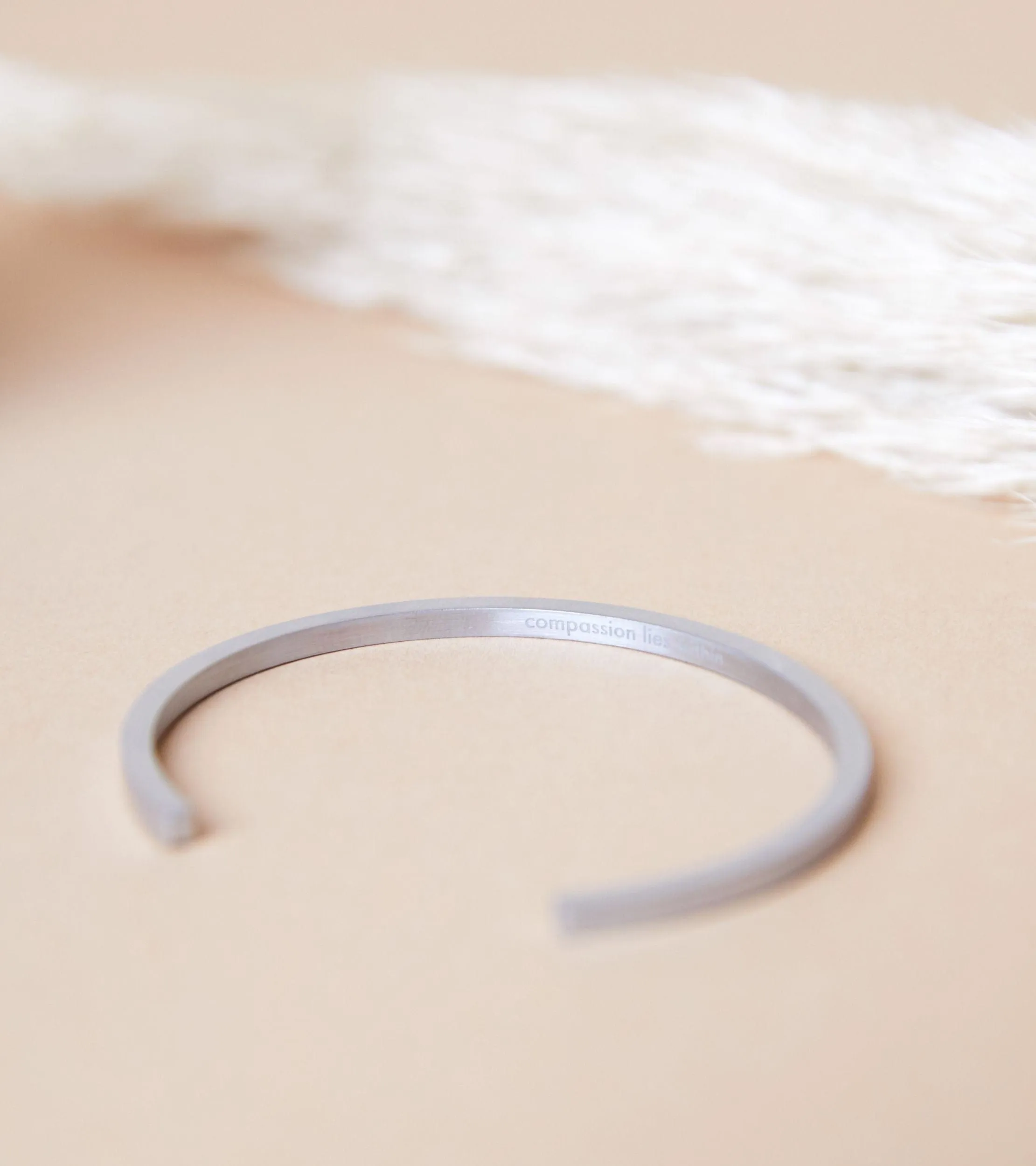 SILVER BANGLE | ILSE COLLECTION