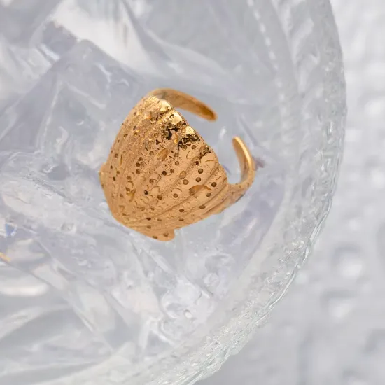 Sora | Gold Plated Shell Adjustable Ring