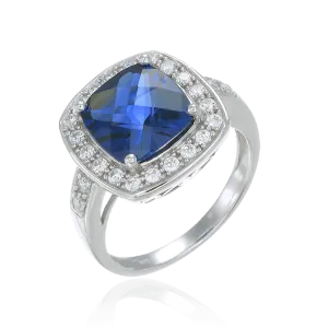 Sparkling Blue Sapphire Ring