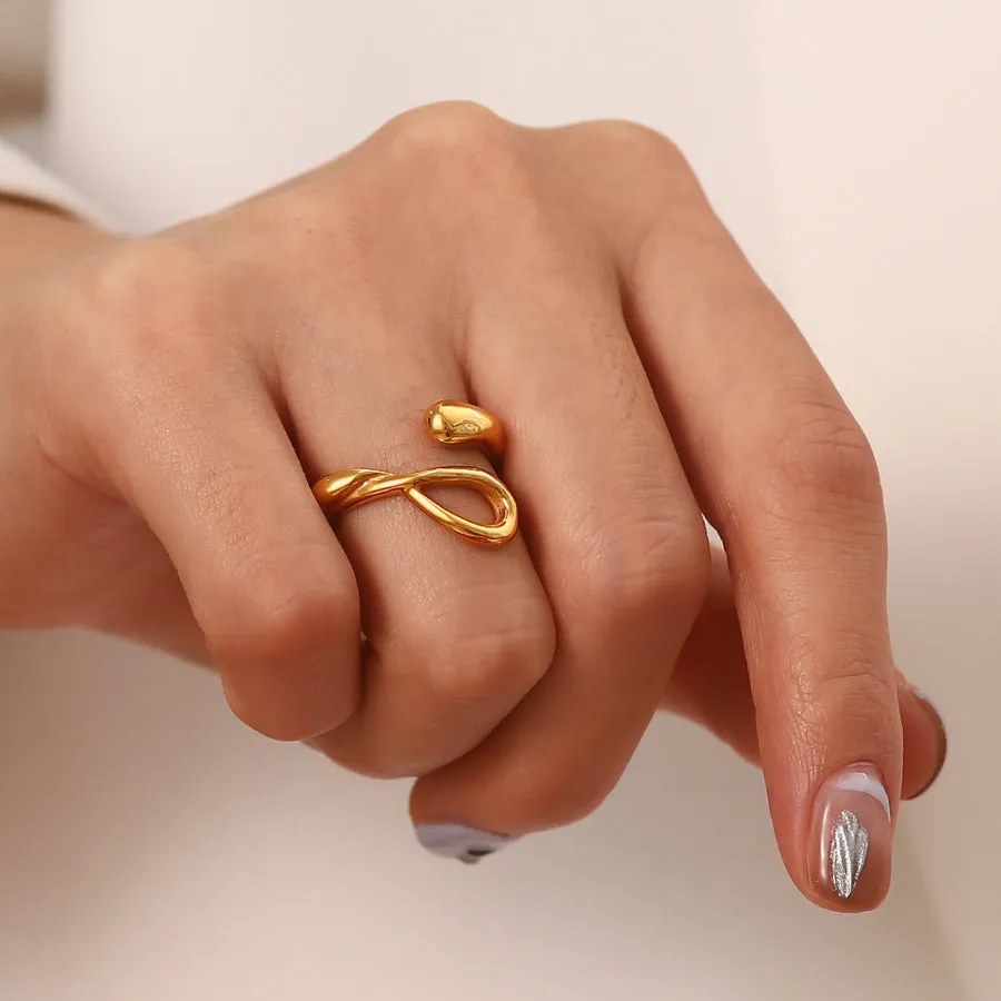 Twisted Ring