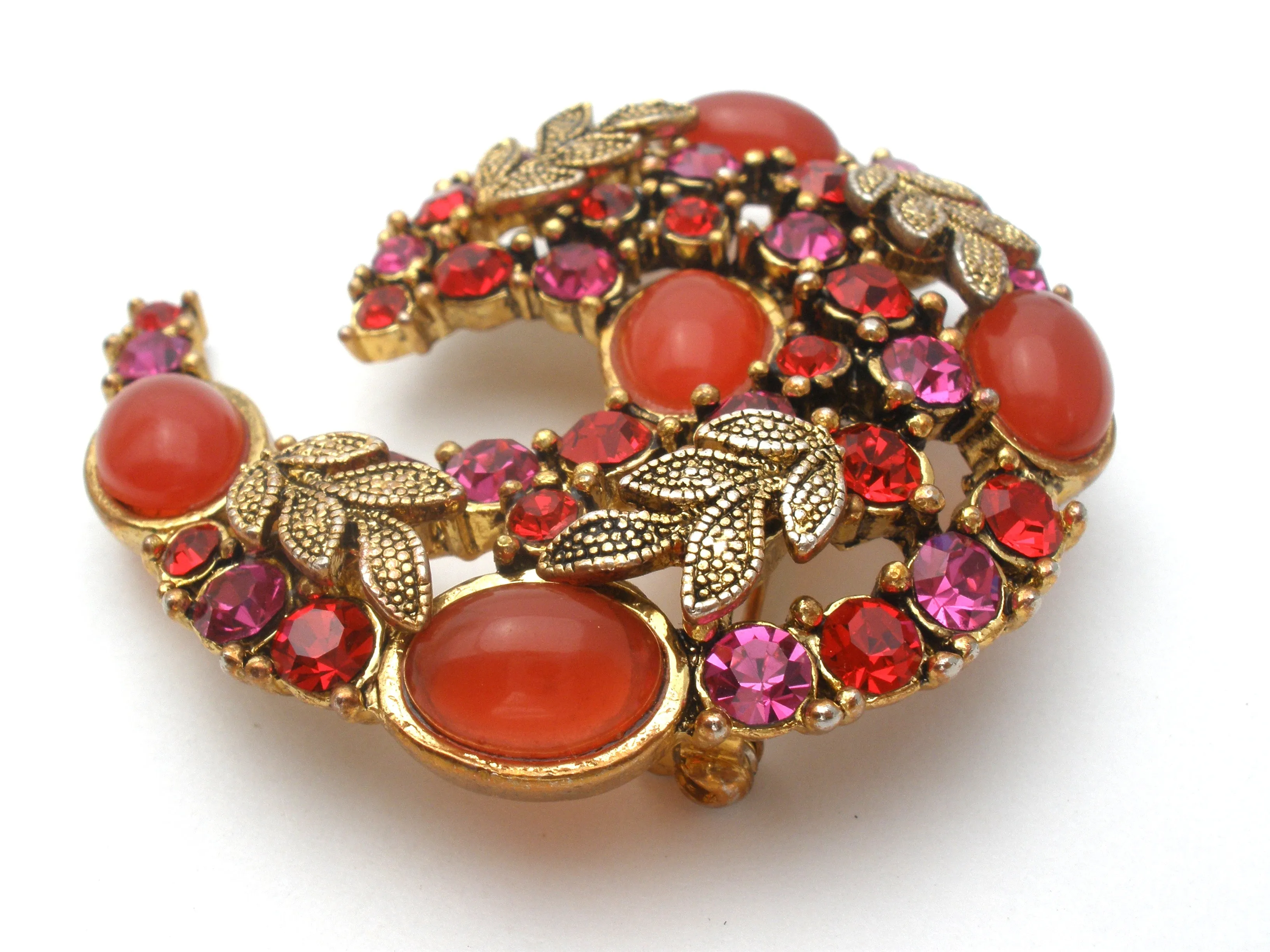 Vintage Brooch With Red Orange and Pink Rhinestones